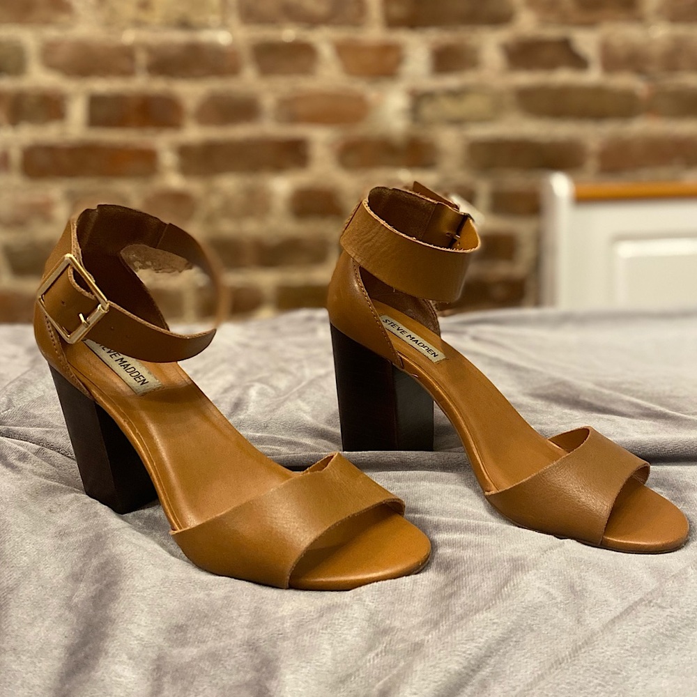 Steve madden block heel sandal